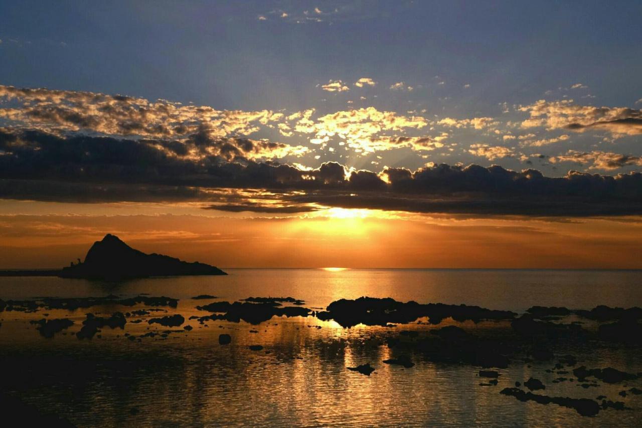 Iruka Hotel Sari Kültér fotó
